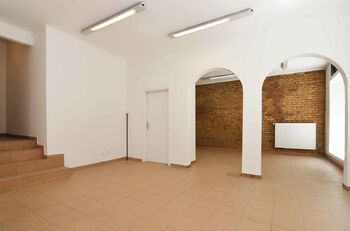 Pronájem obchodních prostor 60 m², Praha 7 - Bubeneč