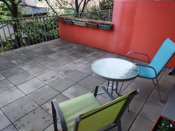 posezení - Pronájem bytu 1+kk v osobním vlastnictví 34 m², Praha 9 - Letňany