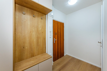 Pronájem bytu 2+kk v osobním vlastnictví 47 m², Praha 6 - Vokovice