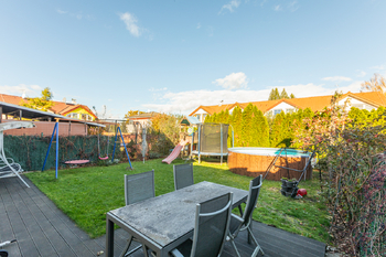 Prodej domu 142 m², Praha 9 - Újezd nad Lesy