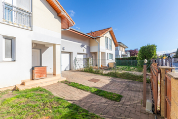 Prodej domu 142 m², Praha 9 - Újezd nad Lesy