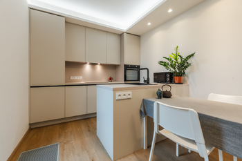 Pronájem bytu 1+kk v osobním vlastnictví 31 m², Praha 8 - Libeň