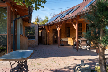 Prodej domu 120 m², Březůvky