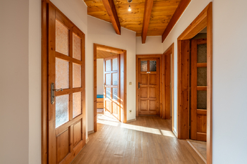 Prodej domu 120 m², Březůvky