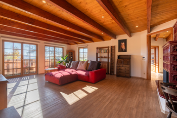 Prodej domu 120 m², Březůvky