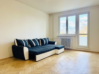 Pronájem bytu 2+1 v družstevním vlastnictví 56 m², Praha 6 - Břevnov