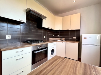 Pronájem bytu 2+kk v osobním vlastnictví 68 m², Praha 6 - Střešovice