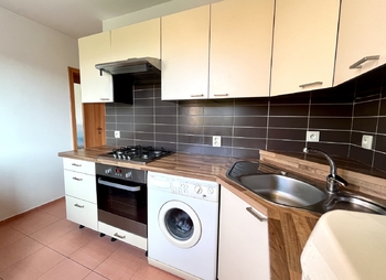 Pronájem bytu 2+1 v družstevním vlastnictví 56 m², Praha 6 - Břevnov