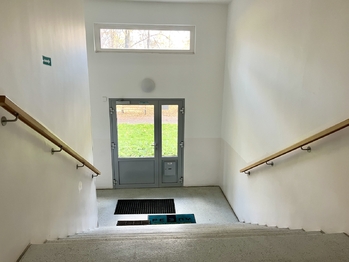 Pronájem bytu 2+1 v družstevním vlastnictví 56 m², Praha 6 - Břevnov