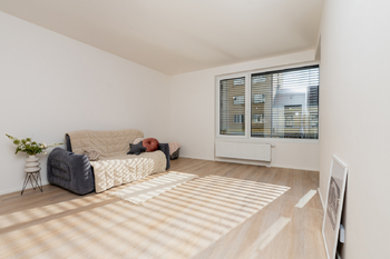Pronájem bytu 2+kk v osobním vlastnictví 54 m², Praha 5 - Smíchov