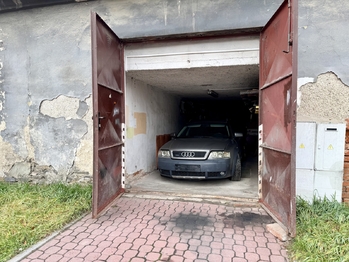 Prodej garáže, Šternberk