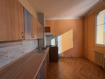 Prodej bytu 2+1 v osobním vlastnictví 62 m², Chomutov