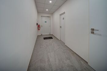 Pronájem kancelářských prostor 18 m², Chlumec nad Cidlinou