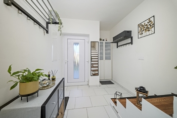 Prodej rodinného domu, pozemek 192 m2, Dolní Kounice - Prodej domu 124 m², Dolní Kounice