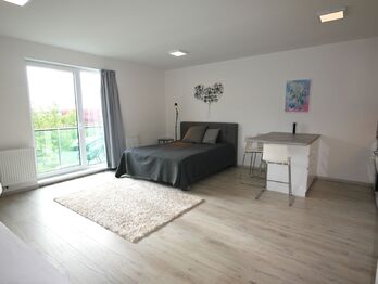 Pronájem bytu 1+kk v osobním vlastnictví 40 m², Jesenice