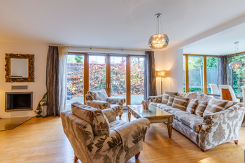 Prodej domu 232 m², Praha 5 - Košíře