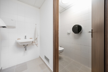 Pronájem obchodních prostor 69 m², Praha 9 - Běchovice