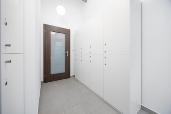 Pronájem obchodních prostor 69 m², Praha 9 - Běchovice