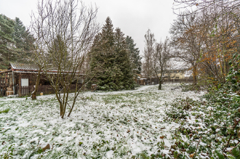 Prodej pozemku 1678 m², Praha 9 - Klánovice