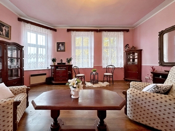 Prodej obchodních prostor 165 m², Dolní Bukovsko