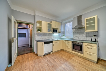 Prodej domu 94 m², Uhlířské Janovice