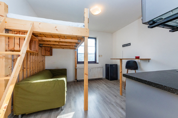 Prodej bytu 1+kk v osobním vlastnictví 20 m², Praha 5 - Hlubočepy