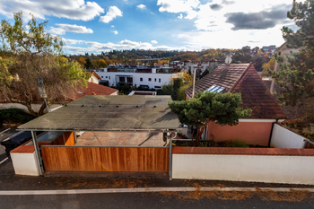 Prodej bytu 1+kk v osobním vlastnictví 20 m², Praha 5 - Hlubočepy