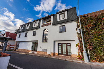 Prodej bytu 1+kk v osobním vlastnictví 20 m², Praha 5 - Hlubočepy