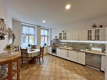 Prodej domu 165 m², Dolní Bukovsko