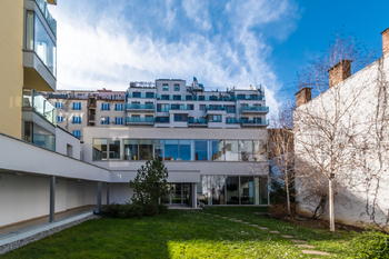 Pronájem bytu 2+kk v osobním vlastnictví 50 m², Praha 7 - Holešovice