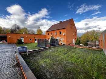 Prodej domu 371 m², Višňová