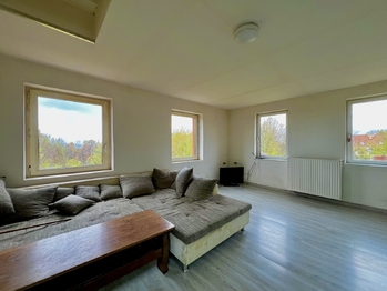 Prodej domu 371 m², Višňová