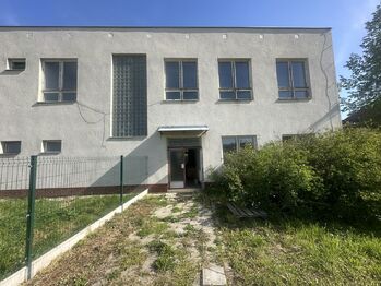 Pronájem skladovacích prostor 325 m², Brankovice