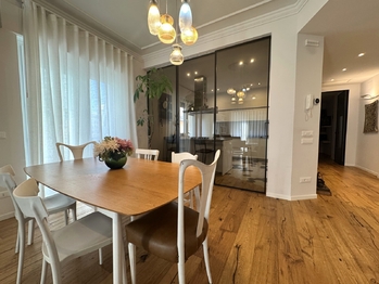 Prodej bytu 5+kk v osobním vlastnictví 194 m², Pescara