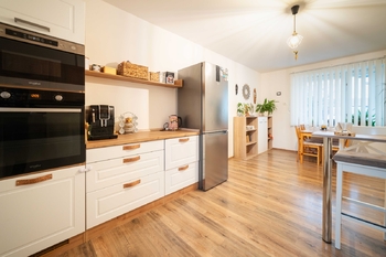 Prodej domu 108 m², Býšť