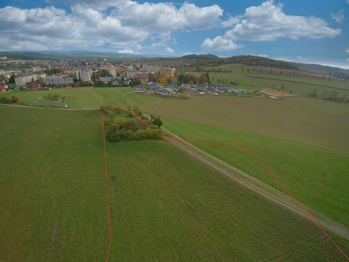 Prodej pozemku 7948 m², Sedlčany