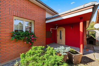 Prodej domu 160 m², Tišice