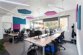 Pronájem kancelářských prostor 364 m², Praha 4 - Hodkovičky