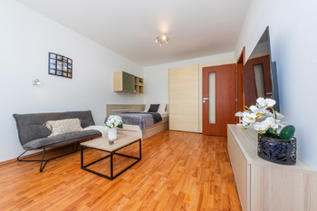 Pronájem bytu 1+1 v osobním vlastnictví 31 m², Praha 4 - Háje