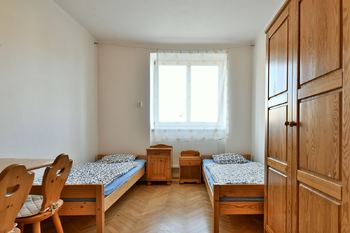 pokoj č. 2 - Pronájem bytu 3+kk v osobním vlastnictví 85 m², Rokytnice v Orlických horách
