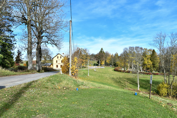 okolí domu - Pronájem bytu 3+kk v osobním vlastnictví 85 m², Rokytnice v Orlických horách