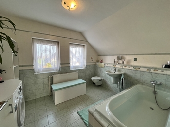 Prodej domu 220 m², Libice nad Cidlinou