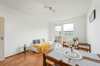 Prodej bytu 2+kk v osobním vlastnictví 69 m², Praha 9 - Černý Most