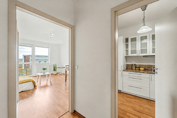 Prodej bytu 2+kk v osobním vlastnictví 69 m², Praha 9 - Černý Most