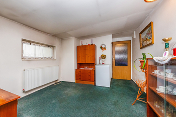 Pokoj - Prodej nájemního domu 232 m², Mnichovo Hradiště