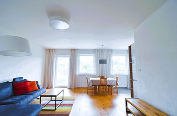 obývací pokoj s kuchyňským koutem  - Prodej bytu 4+kk v osobním vlastnictví 126 m², Český Krumlov