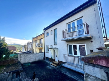 Prodej domu 150 m², Dolní Němčí