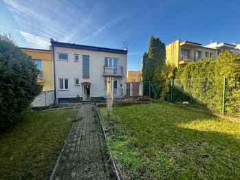 Prodej domu 150 m², Dolní Němčí