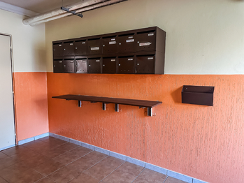 Společné prostory - Pronájem bytu 1+kk v družstevním vlastnictví 21 m², Prachatice