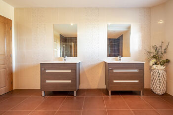 Prodej domu 636 m², Chlumčany